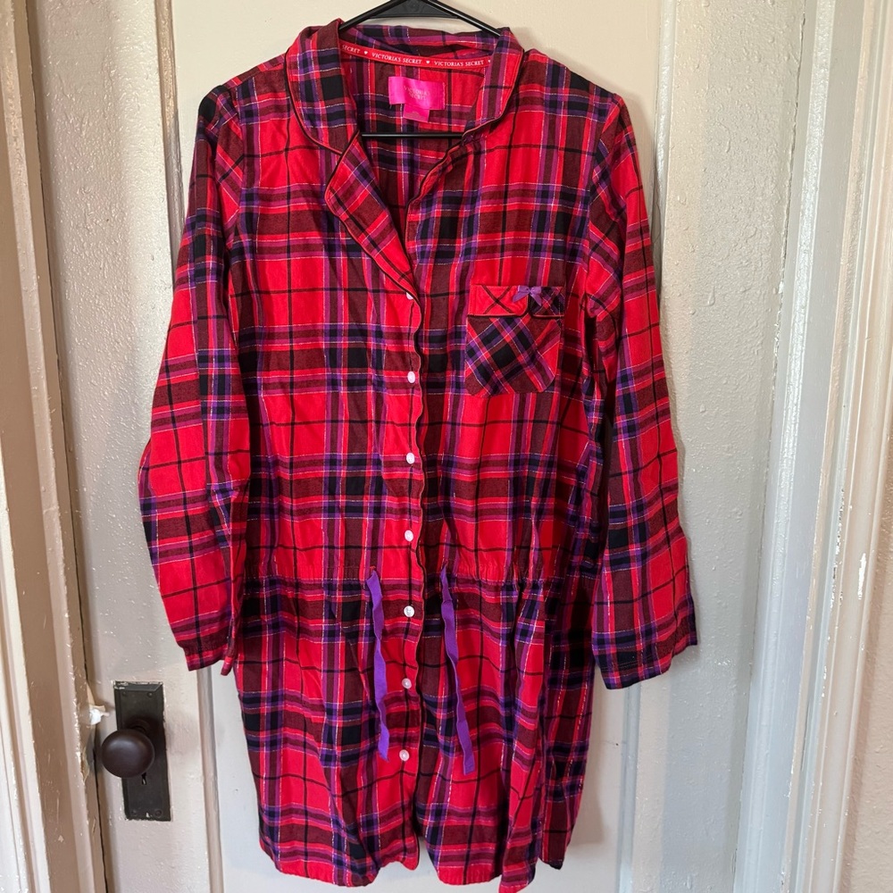 Victoria's Secret Women’s‎ M Red Plaid Pajama Shirt Nightgown